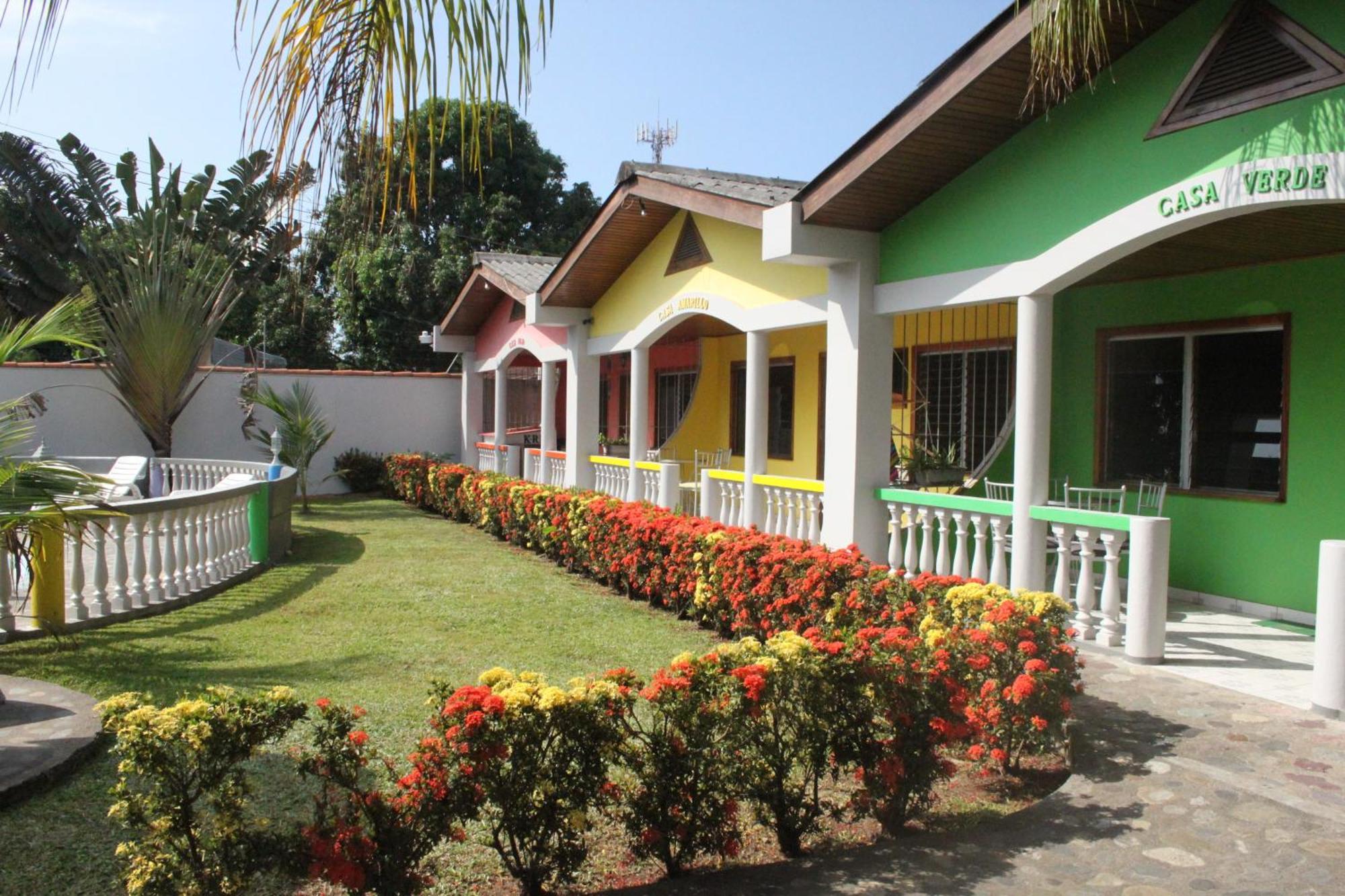 Rainbow Village La Ceiba Esterno foto