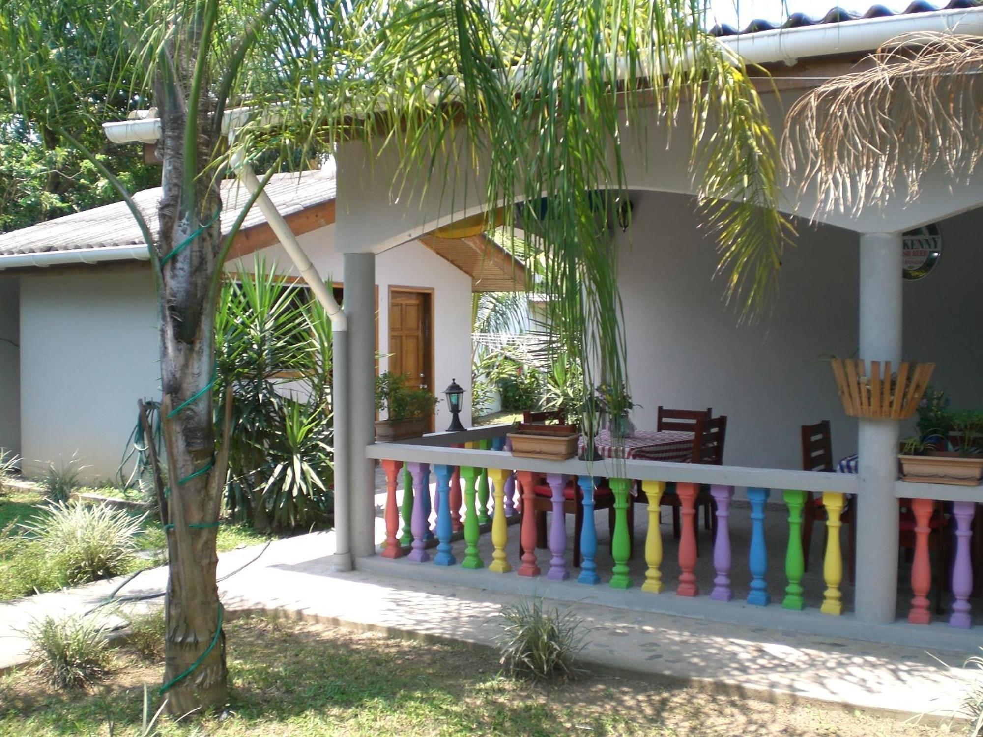 Rainbow Village La Ceiba Esterno foto